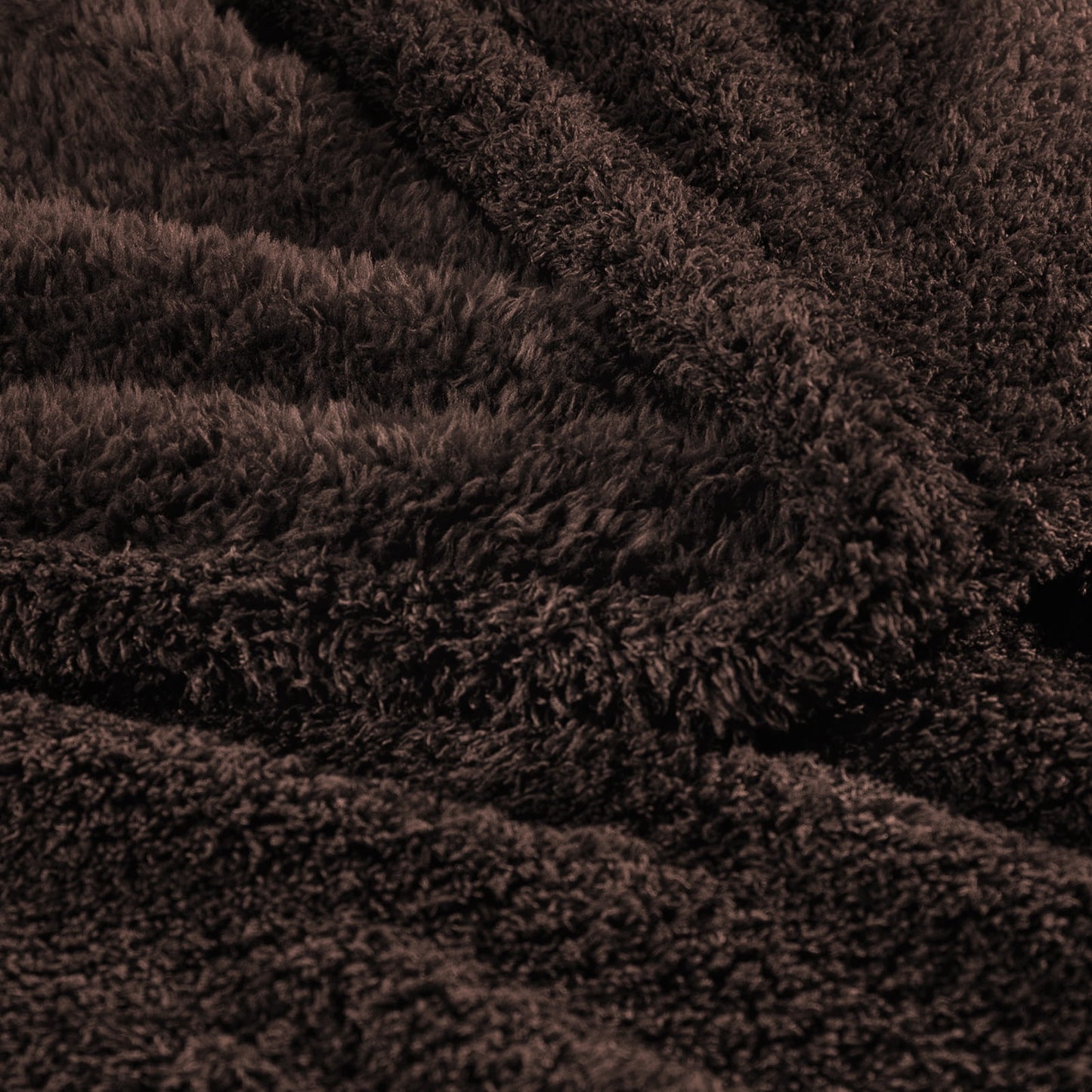 Exclusivo Mezcla Fuzzy Fleece Bed Blanket, Lightweight Fluffy Solid Velvet Blankets Queen Size, Suitable for All Seasons, 90x90 Inches, Coffee