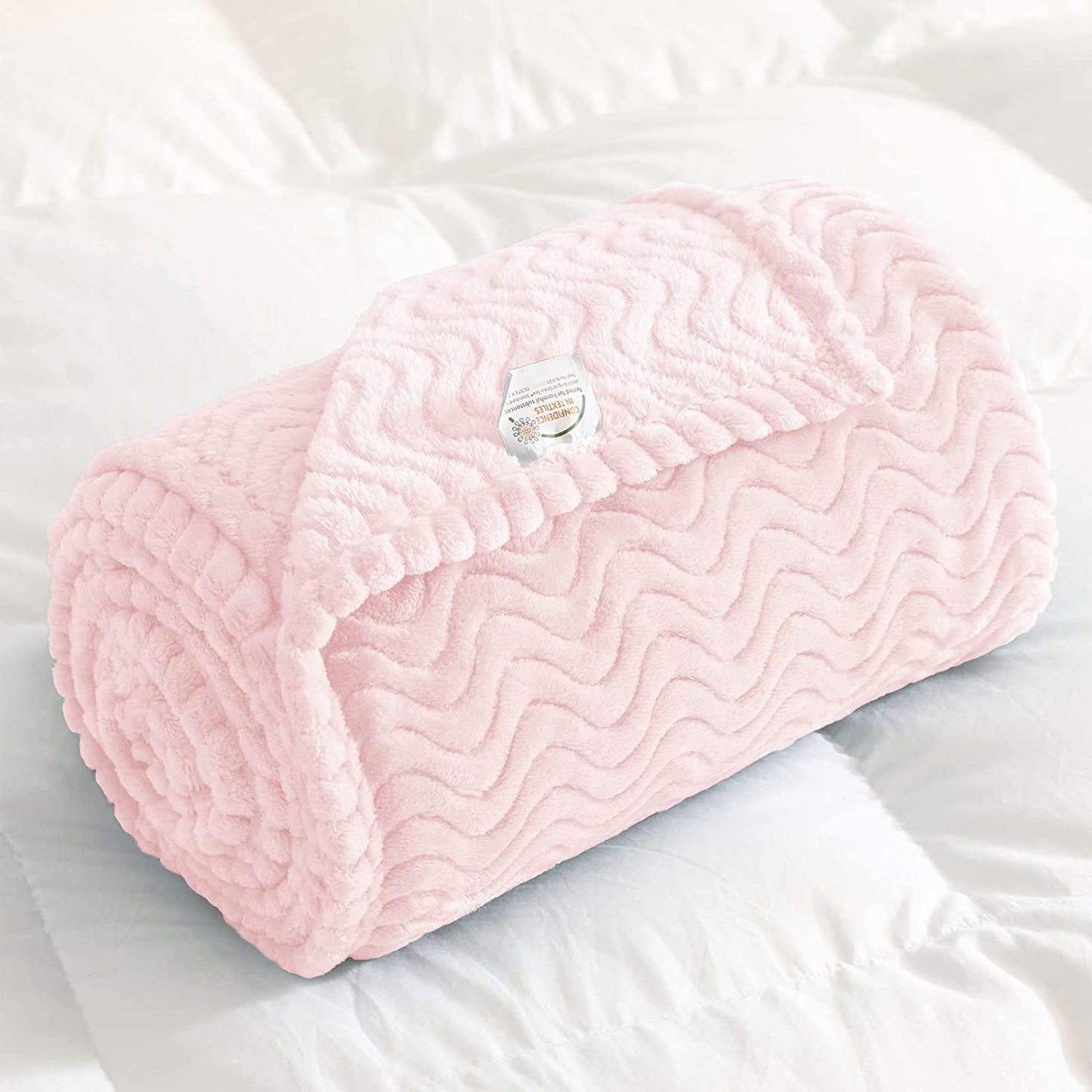 Exclusivo Mezcla Large Flannel Fleece Throw Blanket, 50x70 Inches Soft Jacquard Weave Wave Pattern Blanket for Couch, Cozy, Warm, Lightweight and Decorative Light Pink Blanket