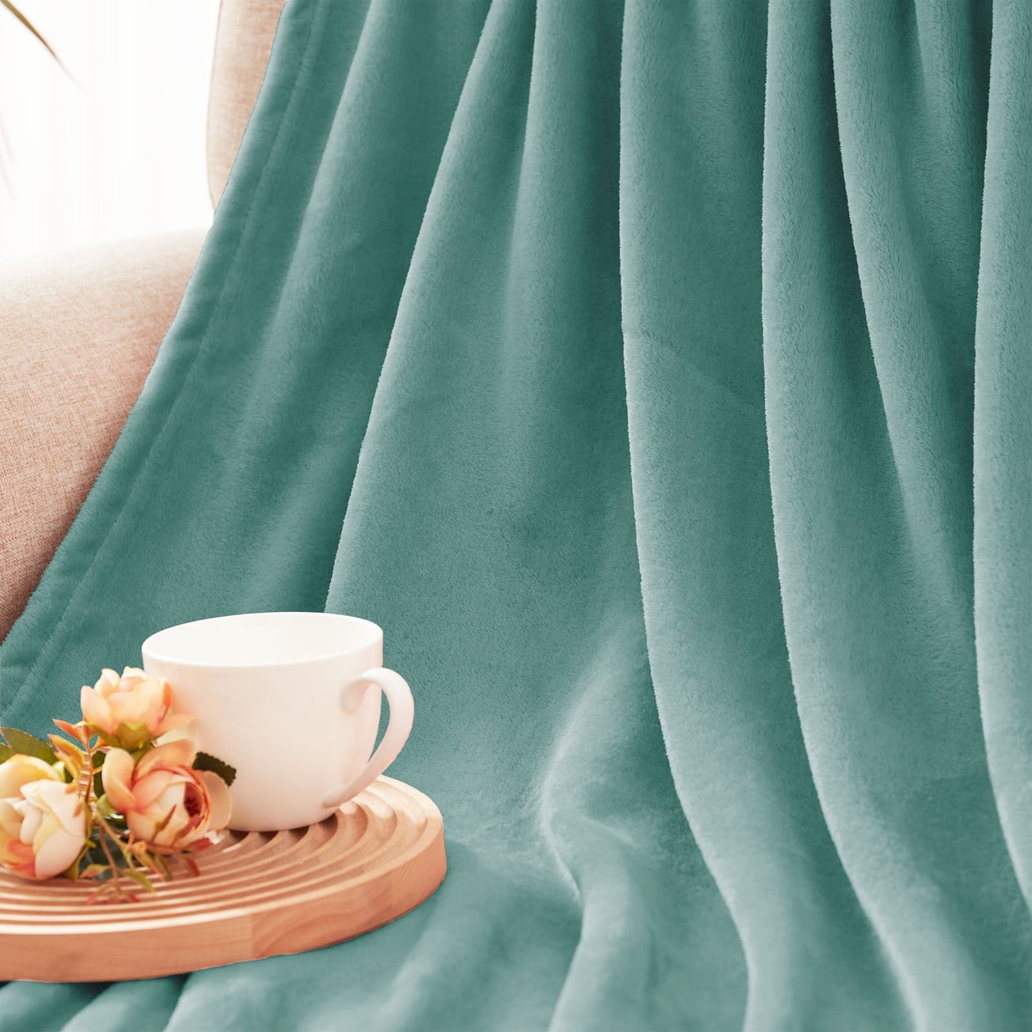 Exclusivo Mezcla Large Flannel Fleece Velvet Plush Throw Blanket - 50" x 60" (Celadon)