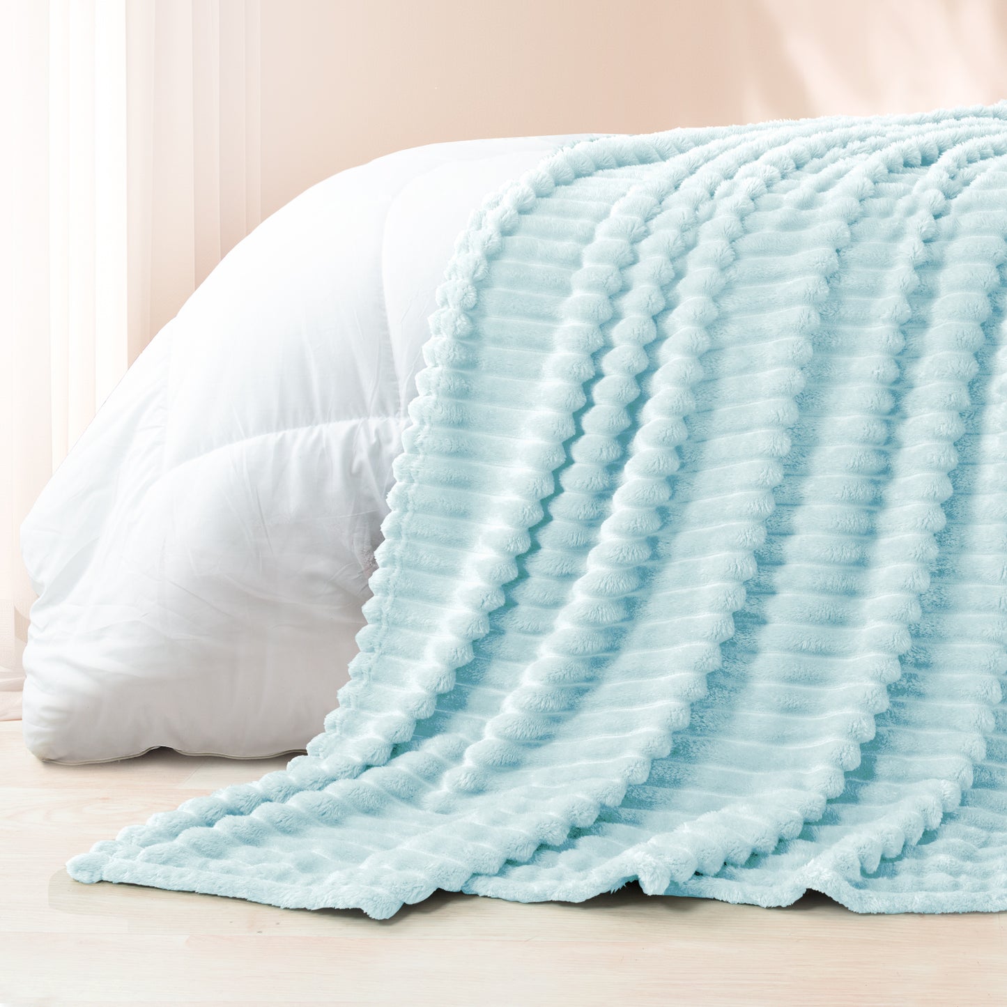 Exclusivo Mezcla King Size Flannel Fleece Blanket, Super Soft 3D Striped Jacquard Bed Blanket, Lightweight Fuzzy Cozy Blankets for All Seasons, 90x104 Inches, Light Blue Blanket