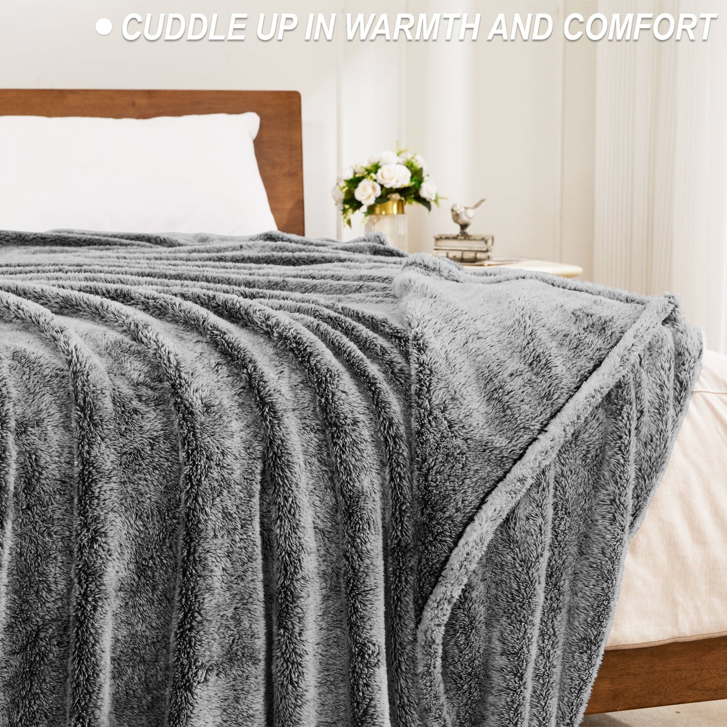 Exclusivo Mezcla Plush Fuzzy Fleece Queen Size Bed Blanket, Super Soft Fluffy and Thick Blankets for Travel Bed and Couch (Mixed Black, 90x90 inches)