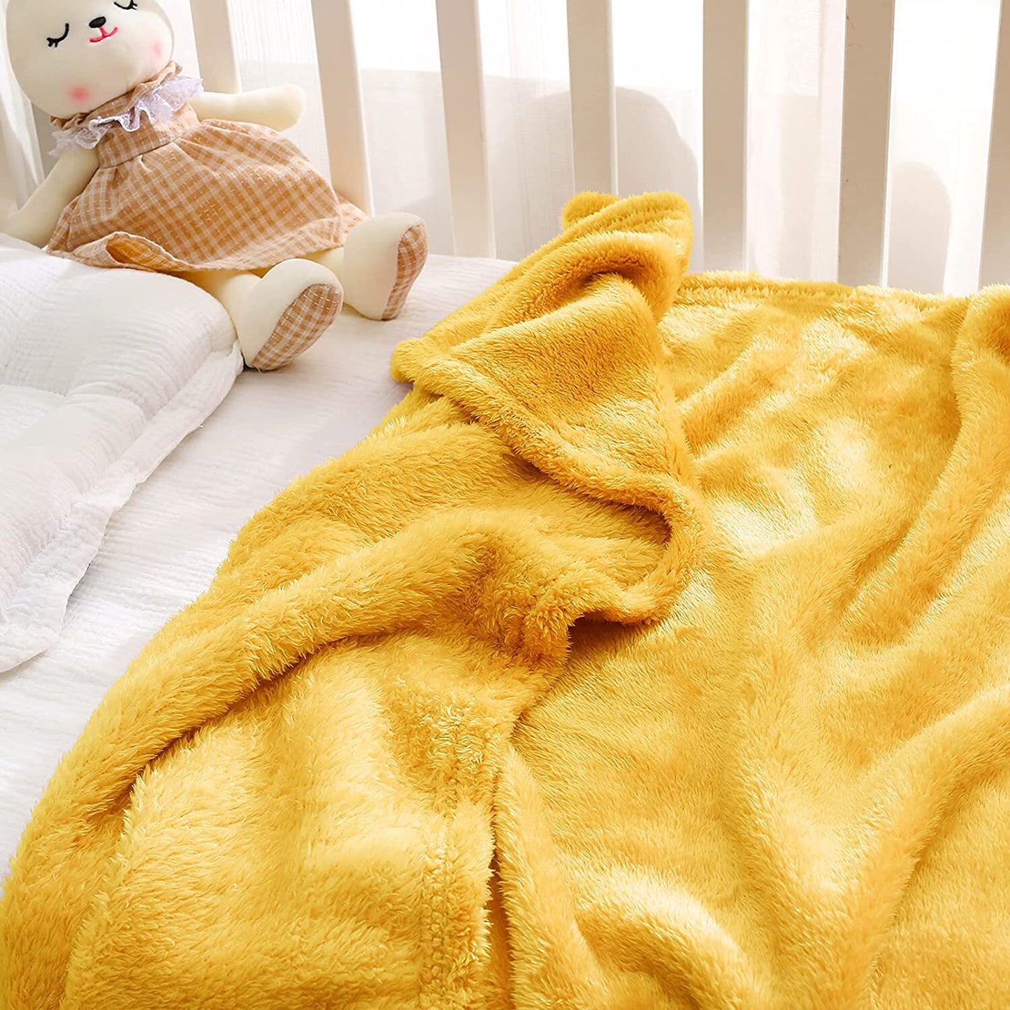 Exclusivo Mezcla Plush Baby Blanket, Soft and Warm Swaddle Throw Blanket, Infant, Newborn, Toddler and Kids Receiving Fleece Blankets for Crib Stroller (40x50 inches, Mustard Yellow)