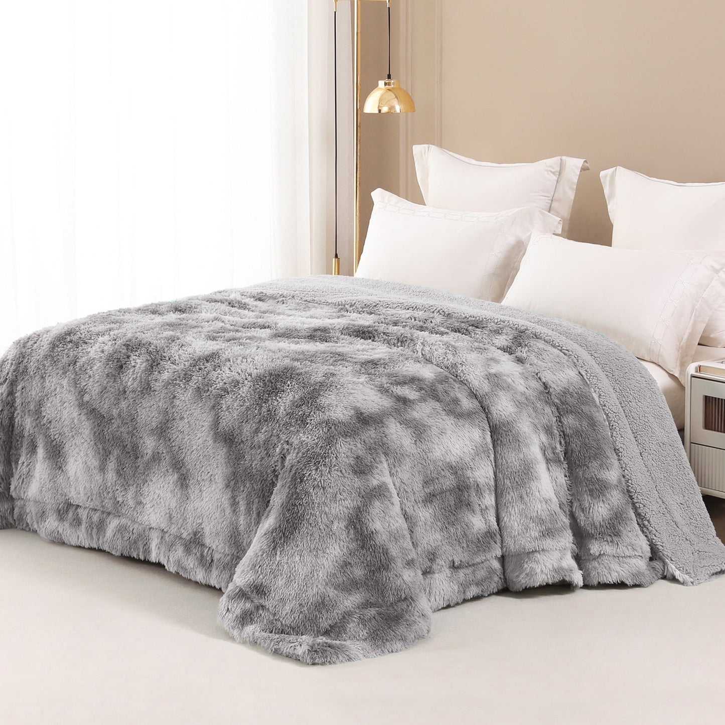 Exclusivo Mezcla Queen Size Faux Fur Bed Blanket, Super Soft Fuzzy and Plush Reversible Sherpa Fleece Blanket and Warm Blankets for Bed, Sofa, Travel, 90X90 inches, Dark Grey