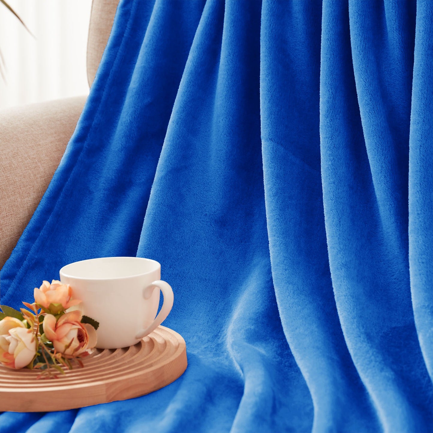 Exclusivo Mezcla Large Throw Blanket Fleece Plush Soft for Bedding, 50" x 70", Blue