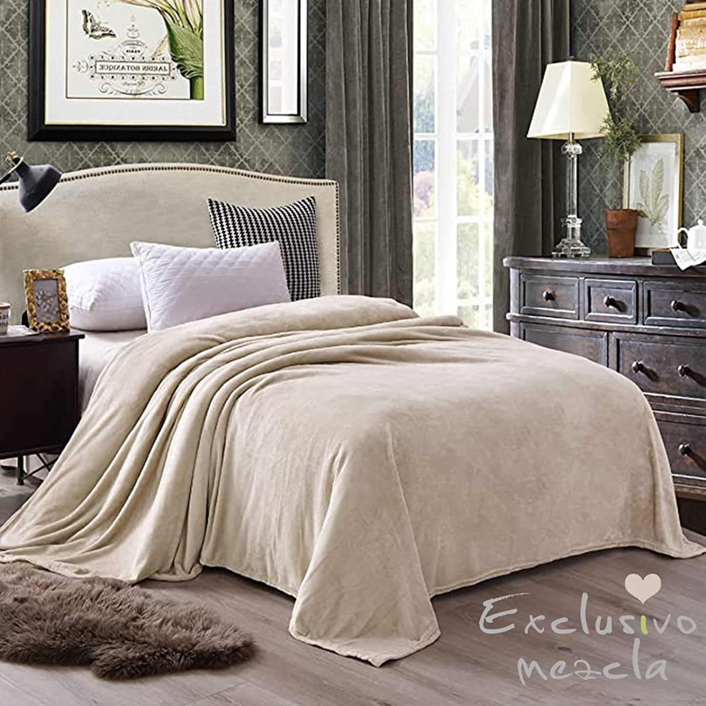 Exclusivo Mezcla Queen Size Flannel Fleece Velvet Plush Bed Blanket as Bedspread, Coverlet, Bed Cover (90x90 inches, Camel) Soft, Lightweight, Warm and Cozy