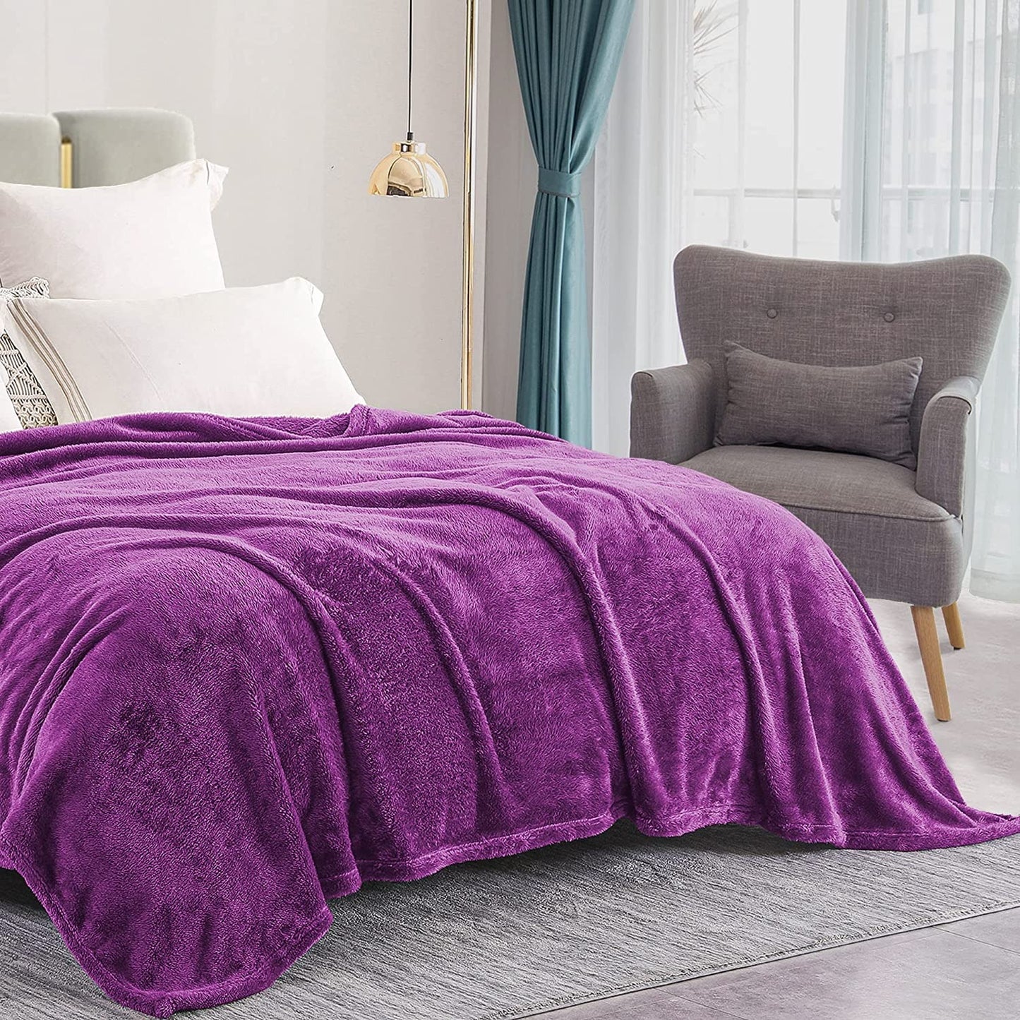 Exclusivo Mezcla Plush Fuzzy Fleece Queen Size Bed Blanket, Super Soft Fluffy and Thick Blankets for Travel Bed and Couch (Purple, 90x90 inches)