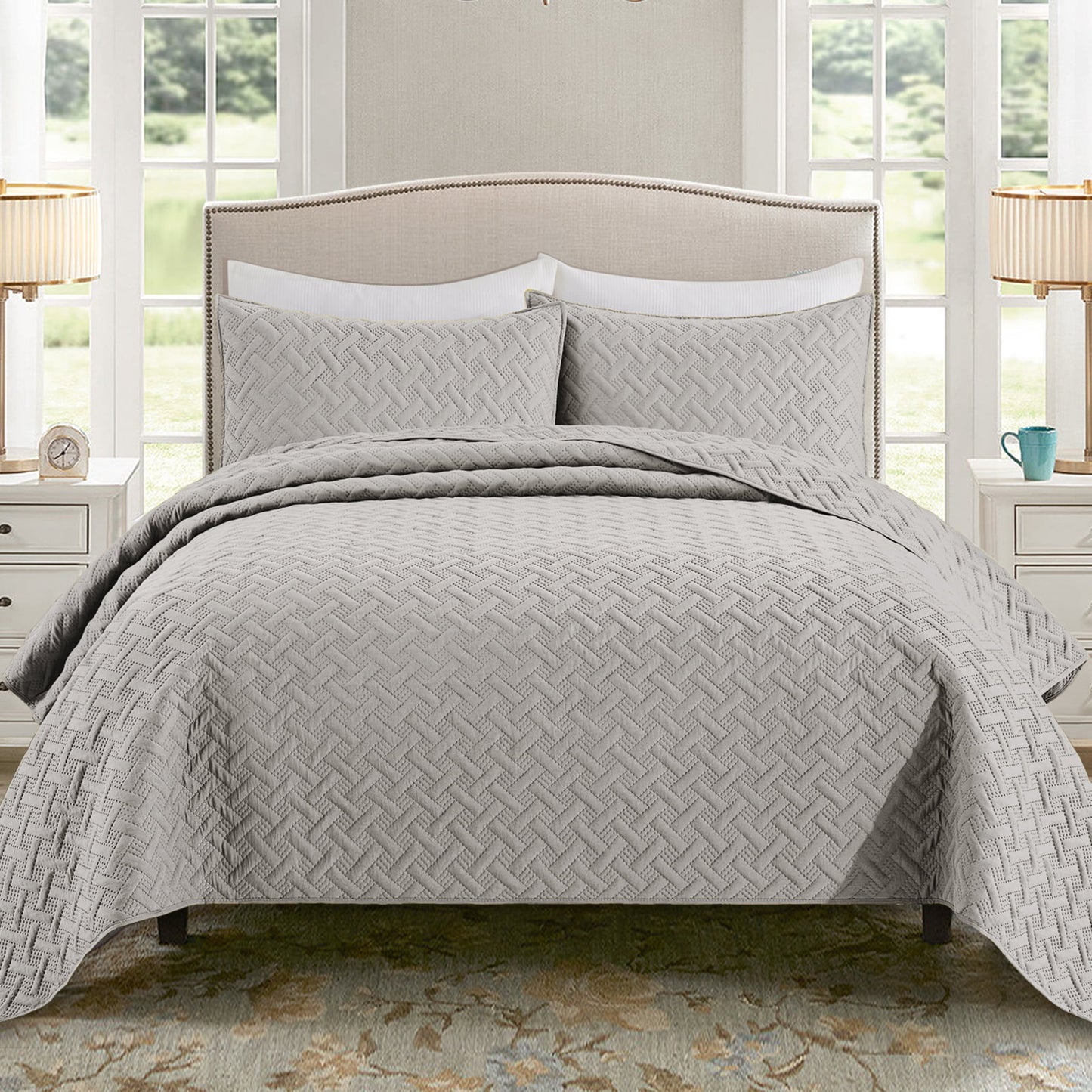Exclusivo Mezcla 3-Piece Light Gray King Size Quilt Set, Weave Pattern Ultrasonic Lightweight and Soft Quilts/Bedspreads/Coverlets/Bedding Set (1 Quilt, 2 Pillow Shams) for All Seasons