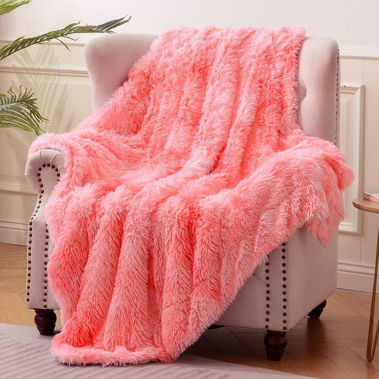 Exclusivo Mezcla Super Soft Fuzzy Faux Fur Throw Blanket, Fluffy Plush Cozy Reversible Shaggy Sherpa Fleece Blankets and Warm Throws for Couch Sofa Bed, 50x60 inches, Pink