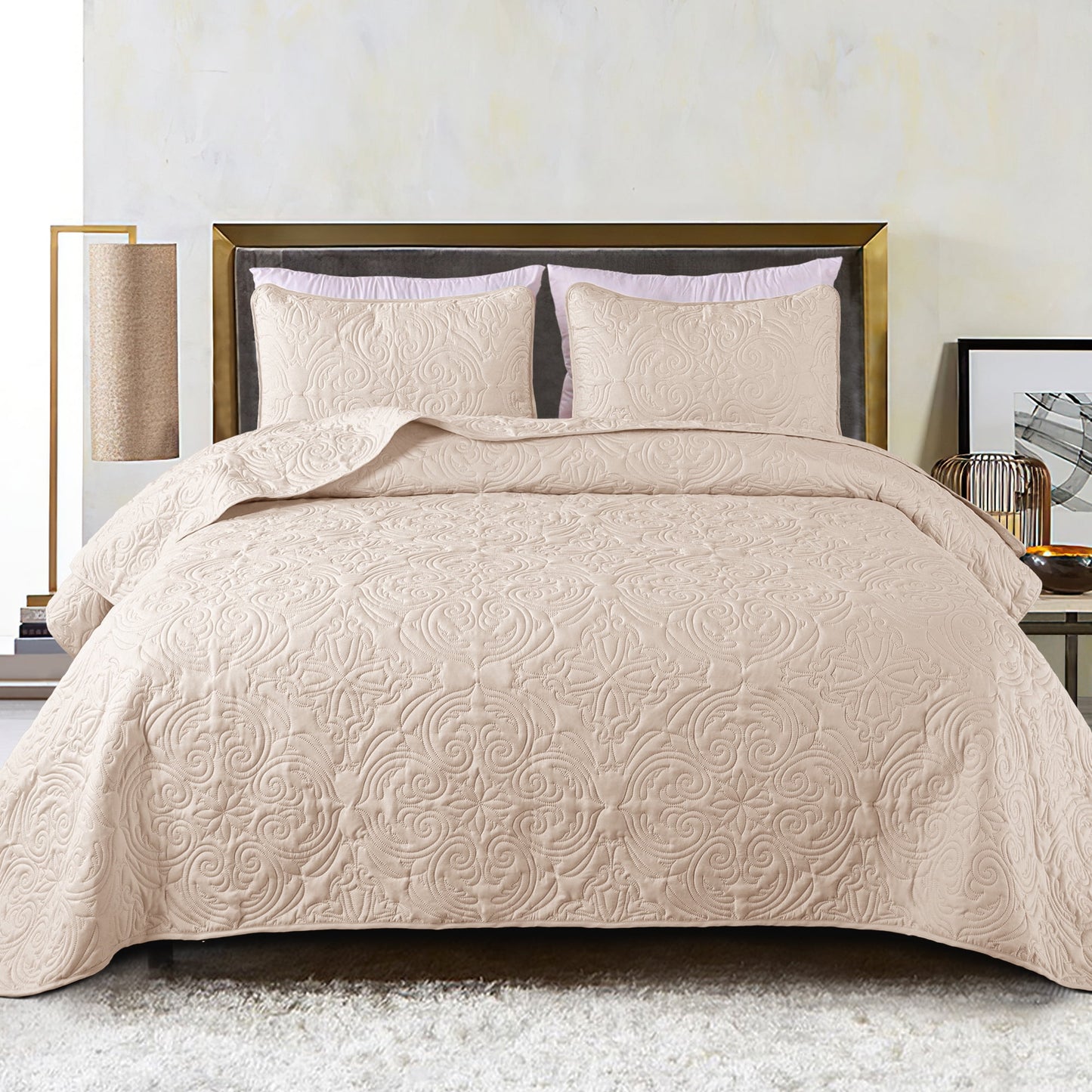 Exclusivo Mezcla Oversized King Quilt Bedding Set, Lightweight Vintage California Cal King Size Quilts with Pillow Shams, Soft Bedspreads Coverlets for All Seasons, (112"x104", Brich Beige)