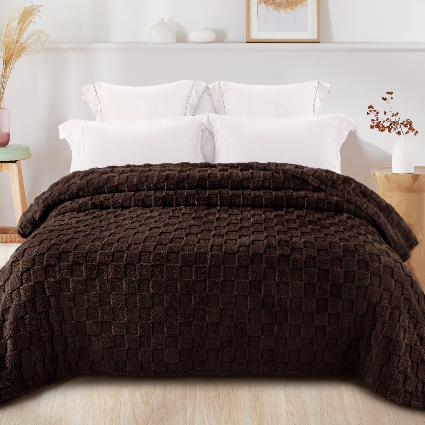 Exclusivo Mezcla Twin Size Flannel Fleece Blanket, Super Soft 3D Checkered Jacquard Bed Blanket, Cozy Fluffy Lightweight Blanket for All Seasons, 60x80 Inches, Coffee Blanket