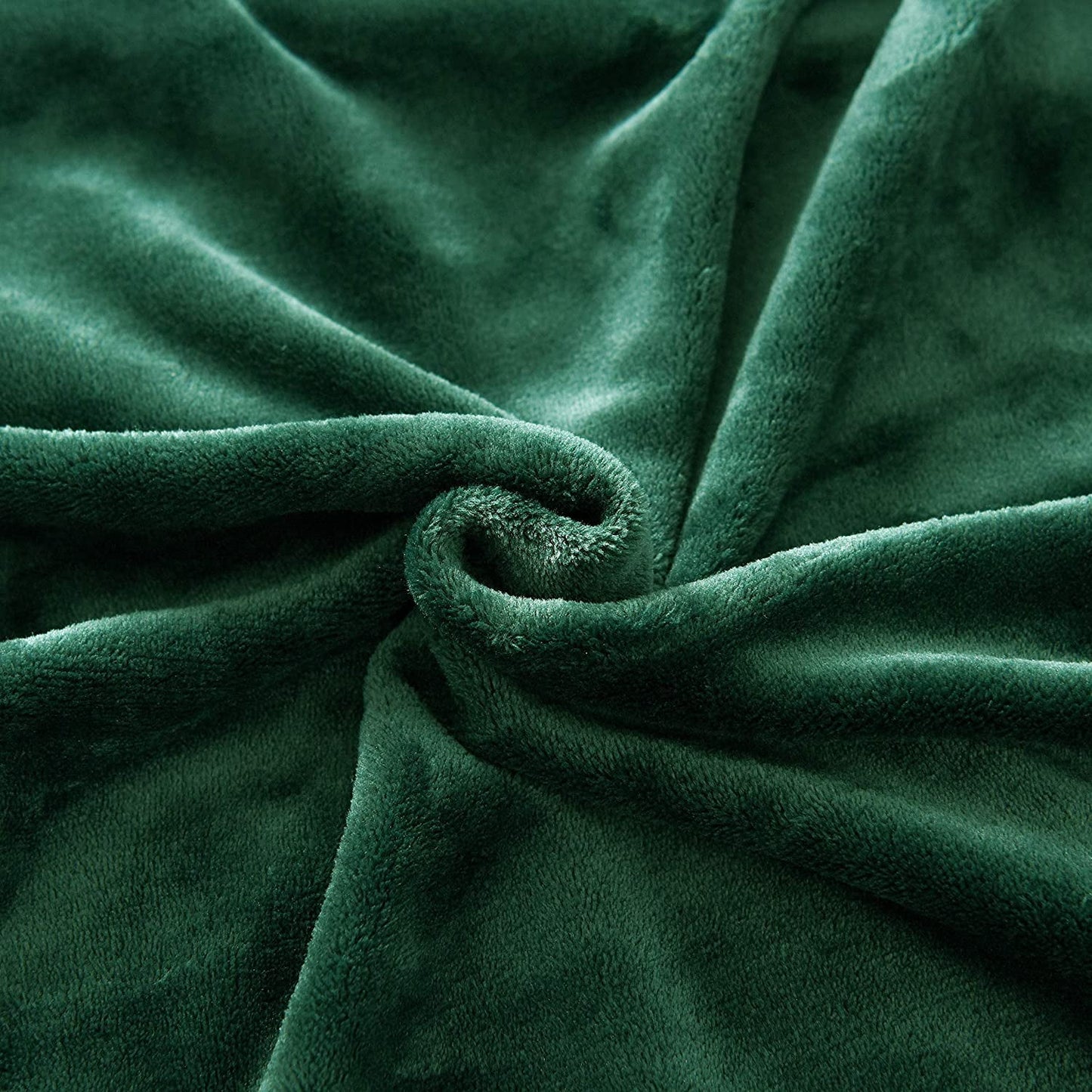 Exclusivo Mezcla Queen Size Velvet Flannel Fleece Plush Queen Size Bed Blanket as Bedspread/Coverlet/Bed Cover (90" x 90", Forest Green) - Soft, Lightweight, Warm and Cozy