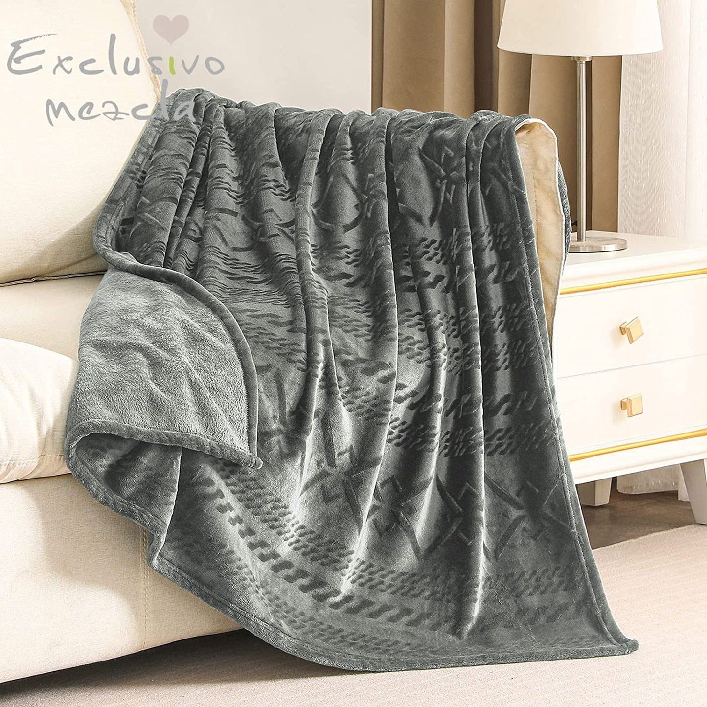 Exclusivo Mezcla Soft Throw Blanket, Large Fuzzy Fleece Blanket, Decorative Geometry Pattern Plush Throw Blanket for Couch/Sofa/Bed, 50x60 Inches, Dark Grey