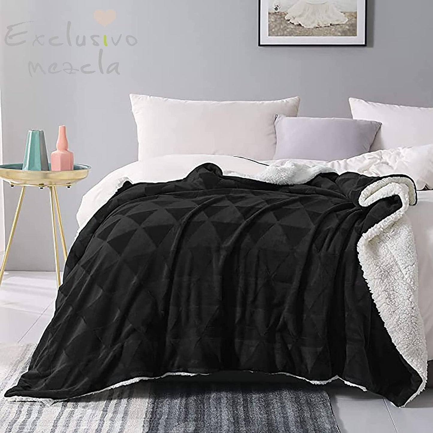 Exclusivo Mezcla 50" x 70" Large Throw Blanket, Reversible Brushed Flannel Fleece& Plush Sherpa Blanket(Black)- Decorative, Lightweight, Soft and Warm