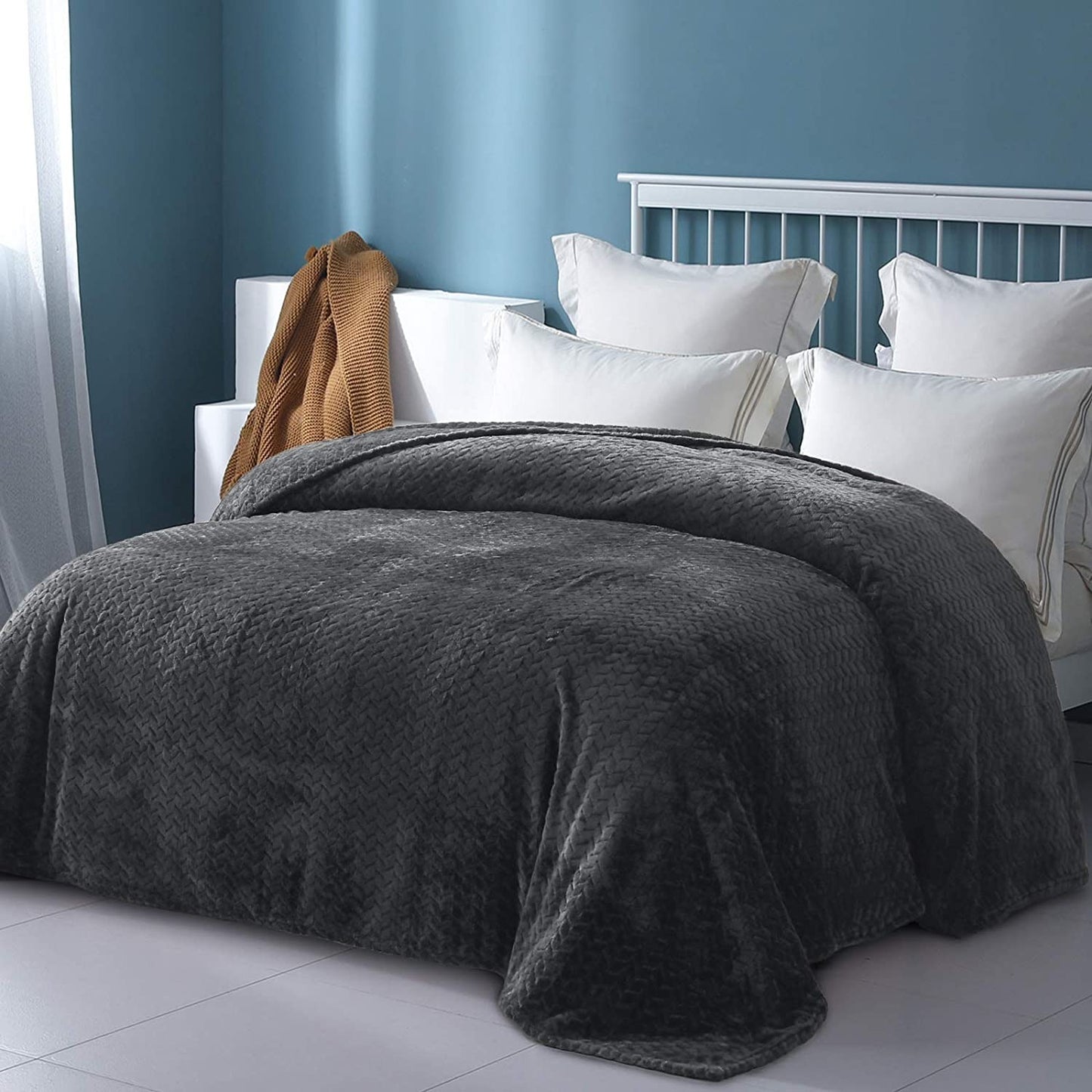 Exclusivo Mezcla Queen Size Jacquard Weave Leaves Pattern Flannel Fleece Velvet Plush Bed Blanket for Couch Bed Sofa (90" x 90", Grey) - Soft, Lightweight, Warm and Cozy