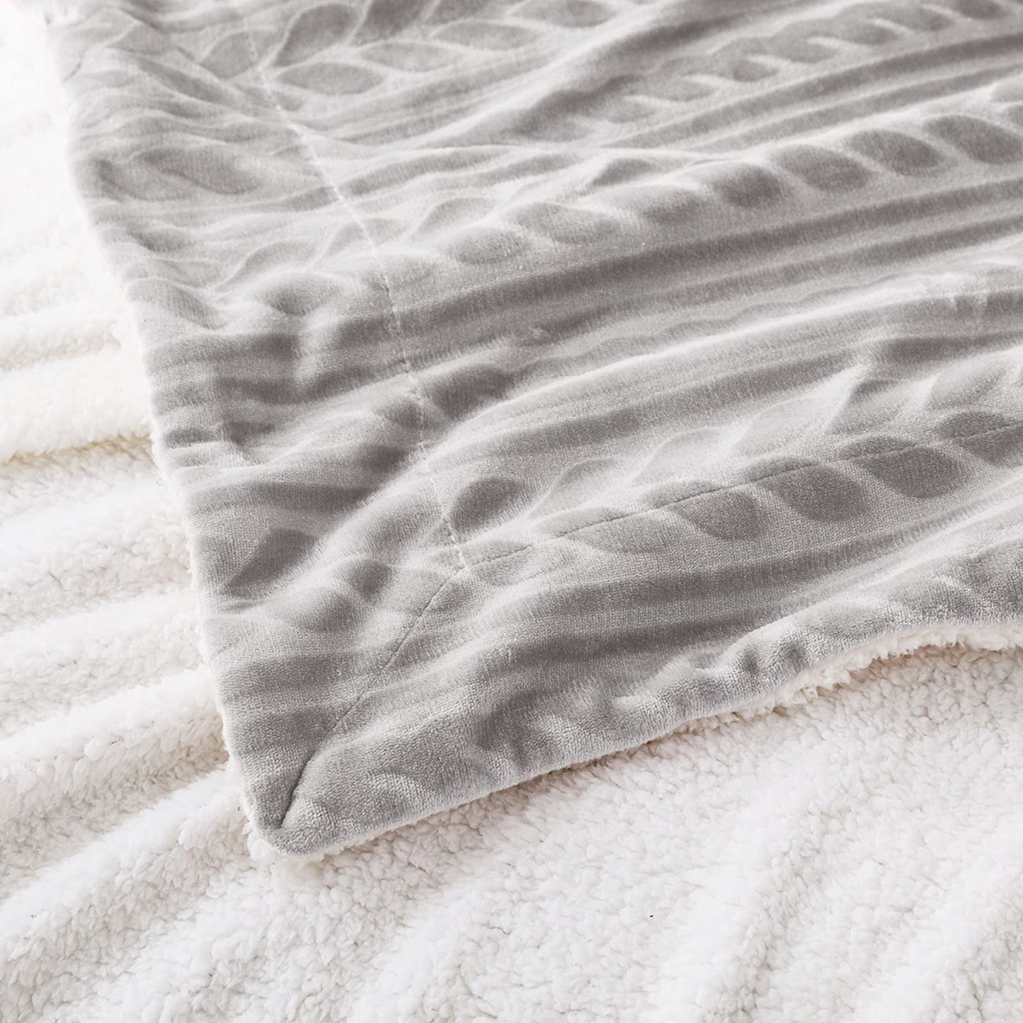 Exclusivo Mezcla Queen Size Sherpa Fleece Bed Blanket, Reversible Velvet Warm Blankets for Bed Couch Sofa, 90x90 Inches, Light Grey