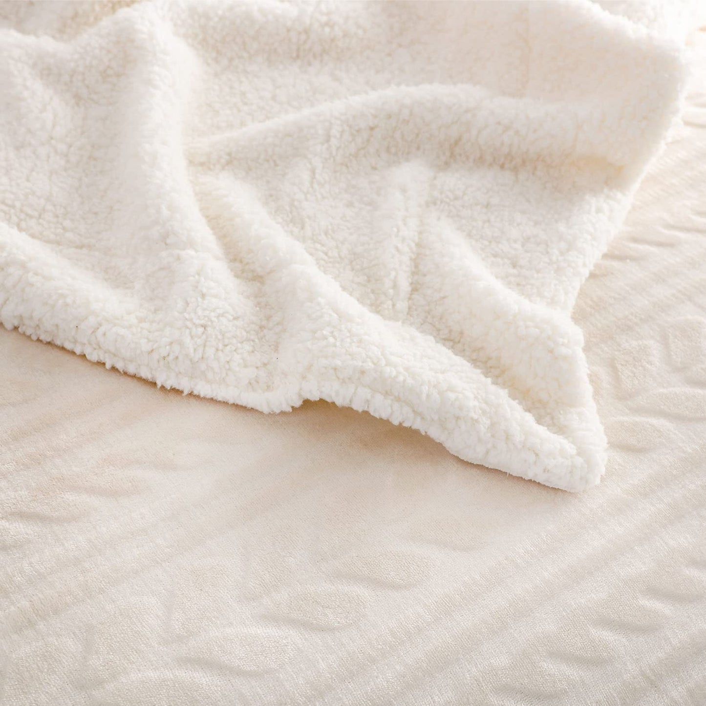 Exclusivo Mezcla Queen Size Sherpa Fleece Bed Blanket, Reversible Velvet Warm Blankets for Bed Couch Sofa, 90x90 Inches, Ivory