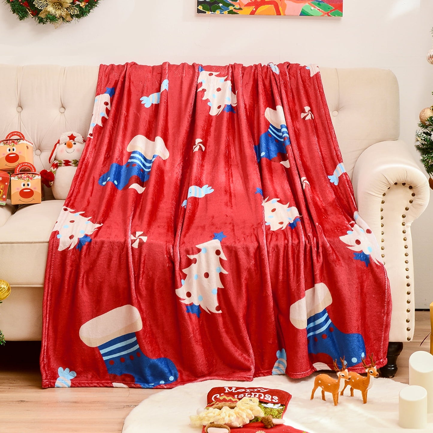Exclusivo Mezcla Christmas Blanket, Red Flannel Fleece Blanket with Reindeer Pattern, Super Soft and Warm Holiday Throw Blanket for Couch, Bed and Sofa, 50x60 inches
