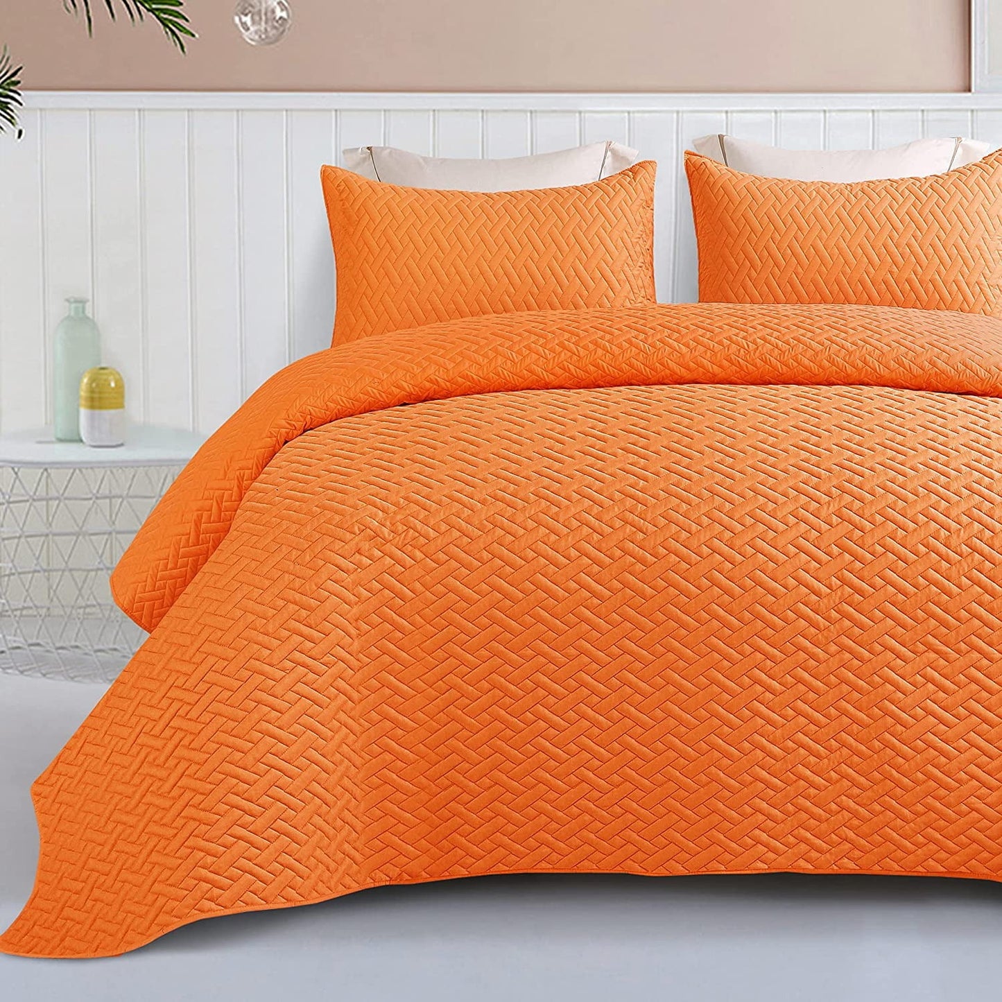 Exclusivo Mezcla 2-Piece Twin Size Quilt Set with One Pillow Sham, Basket Quilted Bedspread/Coverlet/Bed Cover(68x88 Inches, Orange) -Soft, Lightweight and Reversible