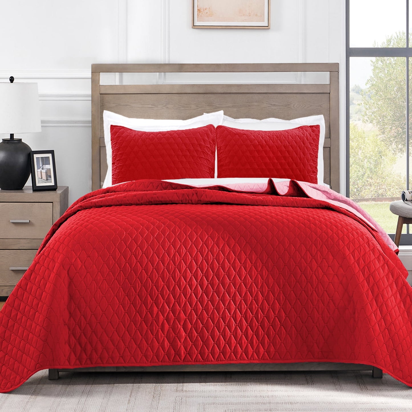 Exclusivo Mezcla Ultrasonic Reversible King Size Quilt Bedding Set with Pillow Shams, Lightweight Quilts King Size, Soft Bedspreads Bed Coverlets for All Seasons - (Red, 104"x96")
