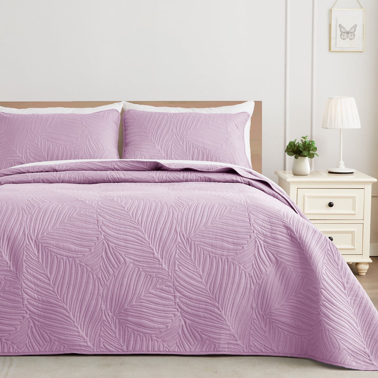 Exclusivo Mezcla Ultrasonic Twin Size Quilt Set Lilac, 2 Pieces Lightweight Bedspread Leaf Pattern Bed Cover Soft Microfiber Coverlet Bedding Set for All Seasons
