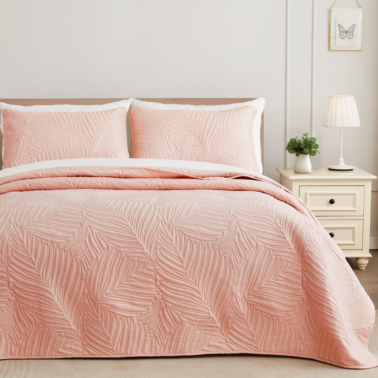 Exclusivo Mezcla Ultrasonic Twin Size Quilt Set Blush Pink, 2 Pieces Lightweight Bedspread Leaf Pattern Bed Cover Soft Microfiber Coverlet Bedding Set for All Seasons