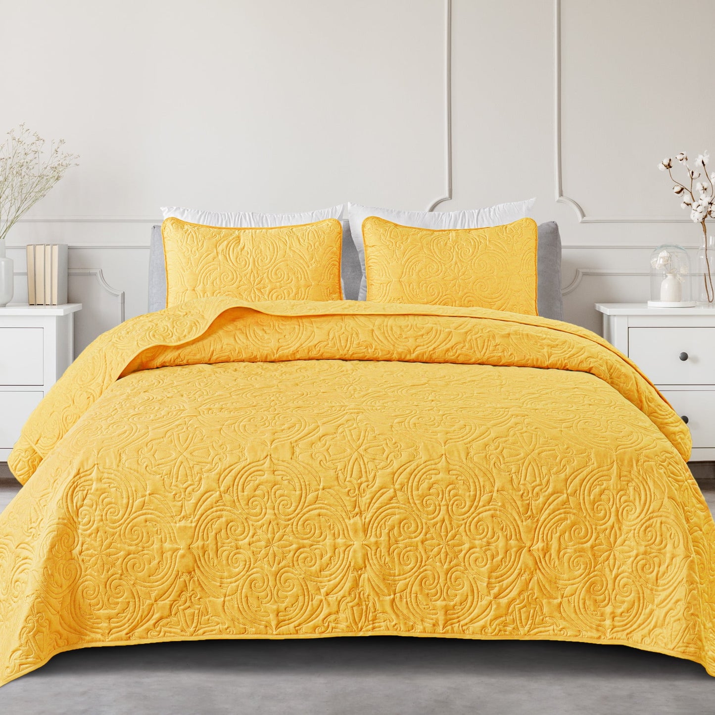 Exclusivo Mezcla King Quilt Bedding Set, Lightweight Vintage King Size Quilts with Pillow Shams, Soft Bedspreads Coverlets for All Seasons, (104"x96", Yellow)