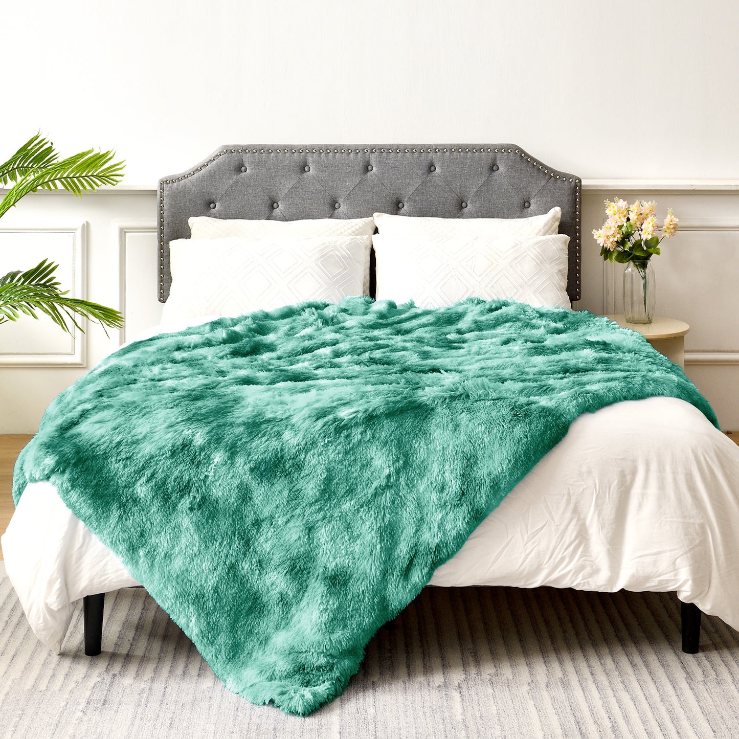 Exclusivo Mezcla Super Soft Fuzzy Faux Fur Throw Blanket, Fluffy Plush Cozy Reversible Shaggy Sherpa Fleece Blankets and Warm Throws for Couch Sofa Bed, 50x60 inches, Teal