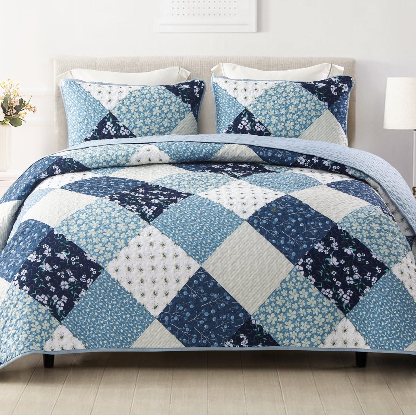 Exclusivo Mezcla Boho Bohemian Quilt Set Queen Size, Lightweight Patchwork Quilted Bedspread/Coverlet/Bed cover/Bedding set with colorful print pattern (Navy, 96x92)