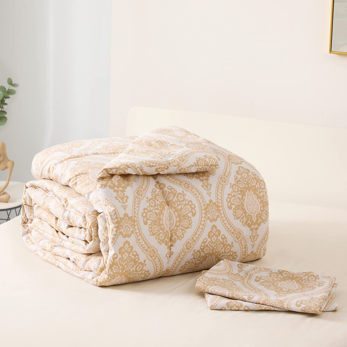 Exclusivo Mezcla 2-Piece Boho Damask Twin Comforter Set, Microfiber Bedding Down Alternative Comforter for All Seasons with 1 Pillow Sham, Beige