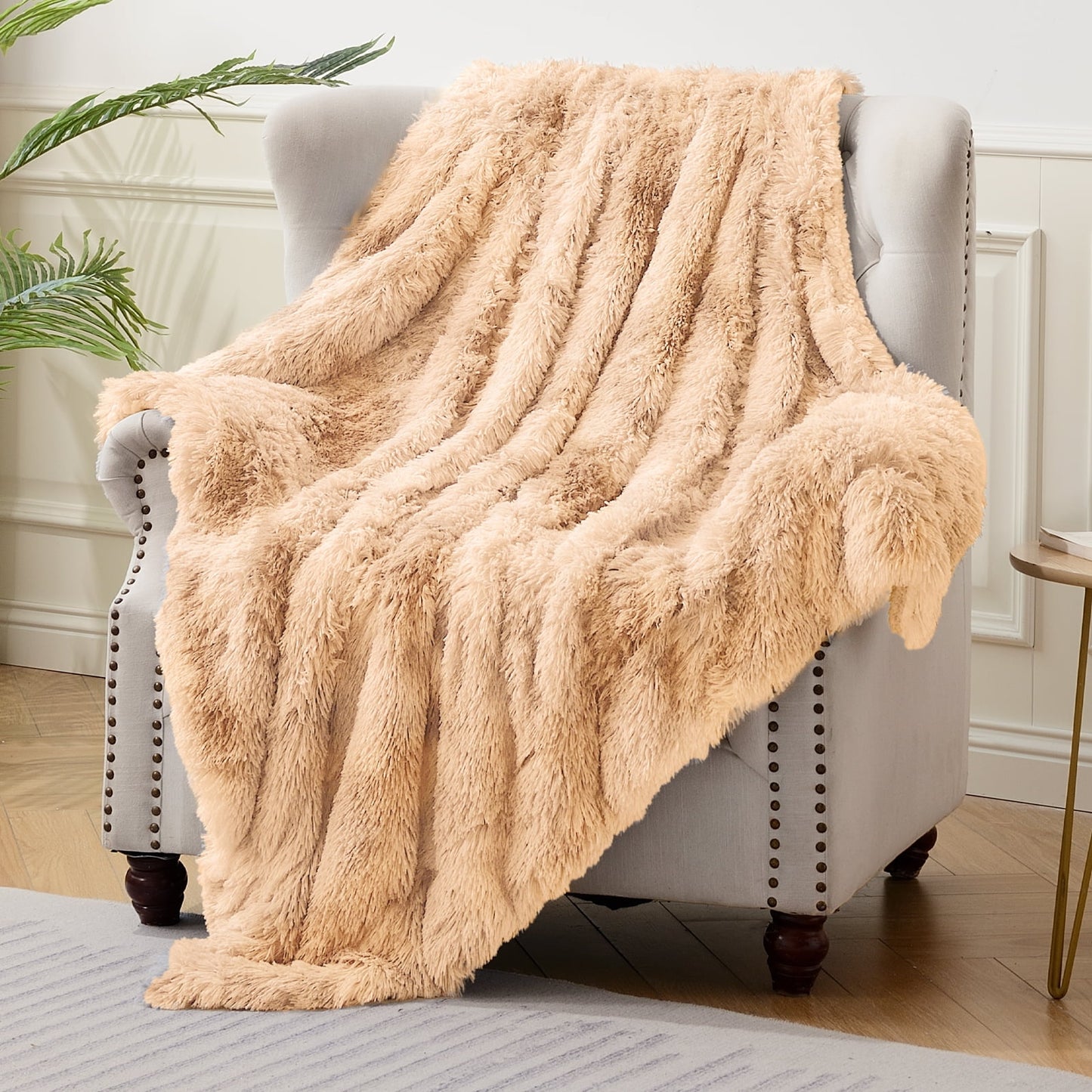 Exclusivo Mezcla Super Soft Fuzzy Faux Fur Throw Blanket, Fluffy Plush Cozy Reversible Shaggy Sherpa Fleece Blankets and Warm Throws for Couch Sofa Bed, 50x60 inches, Camel