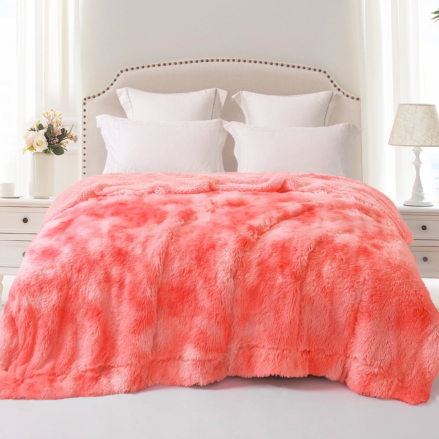 Exclusivo Mezcla Queen Size Faux Fur Bed Blanket, Super Soft Fuzzy and Plush Reversible Sherpa Fleece Blanket and Warm Blankets for Bed, Sofa, Travel, 90X90 inches, Pink