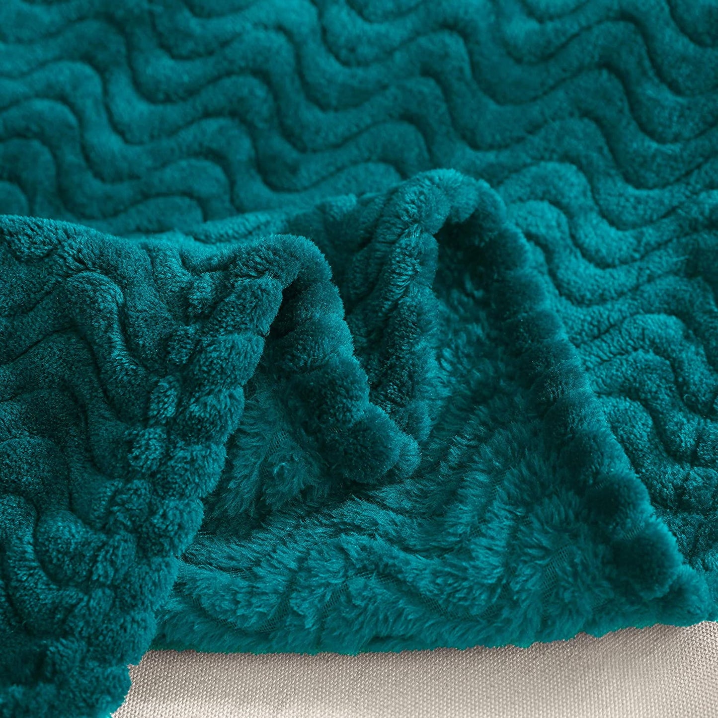 Exclusivo Mezcla Large Flannel Fleece Throw Blanket, Jacquard Weave Wave Pattern (50" x 70", Teal) - Soft, Warm, Lightweight and Decorative
