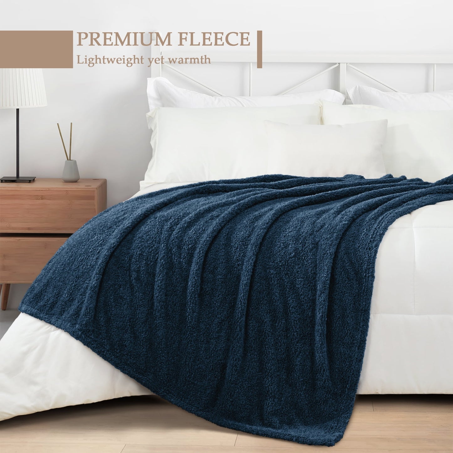 Exclusivo Mezcla Fuzzy Fleece Bed Blanket, Lightweight Fluffy Solid Velvet Blankets Queen Size, Suitable for All Seasons, 90x90 Inches, Navy Blue