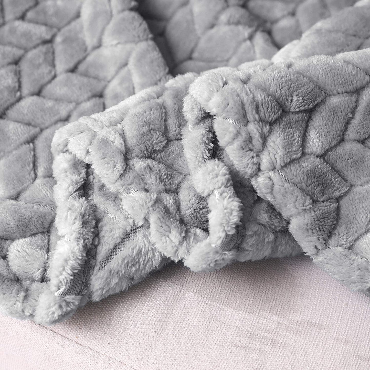Exclusivo Mezcla Extra Large Flannel Fleece Throw Blanket, 50x70 Inches Leaves Pattern Soft Throw Blanket for Couch, Cozy, Warm, and Lightweight Blanket for Winter, Light Grey Blanket