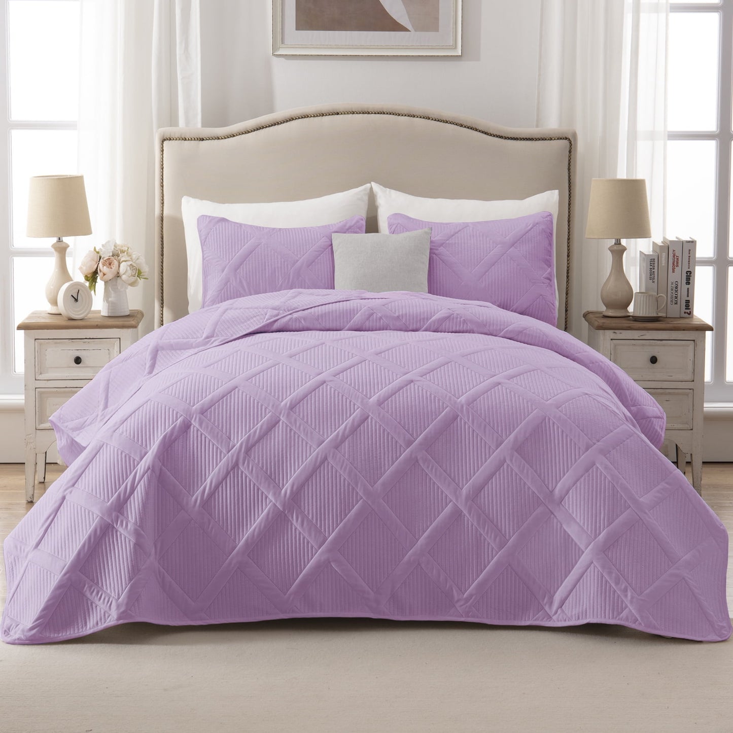 Exclusivo Mezcla Ultrasonic King Quilt Set, Lightweight Bedspreads Modern Striped Coverlet with 2 Pillow Shams, Lilac