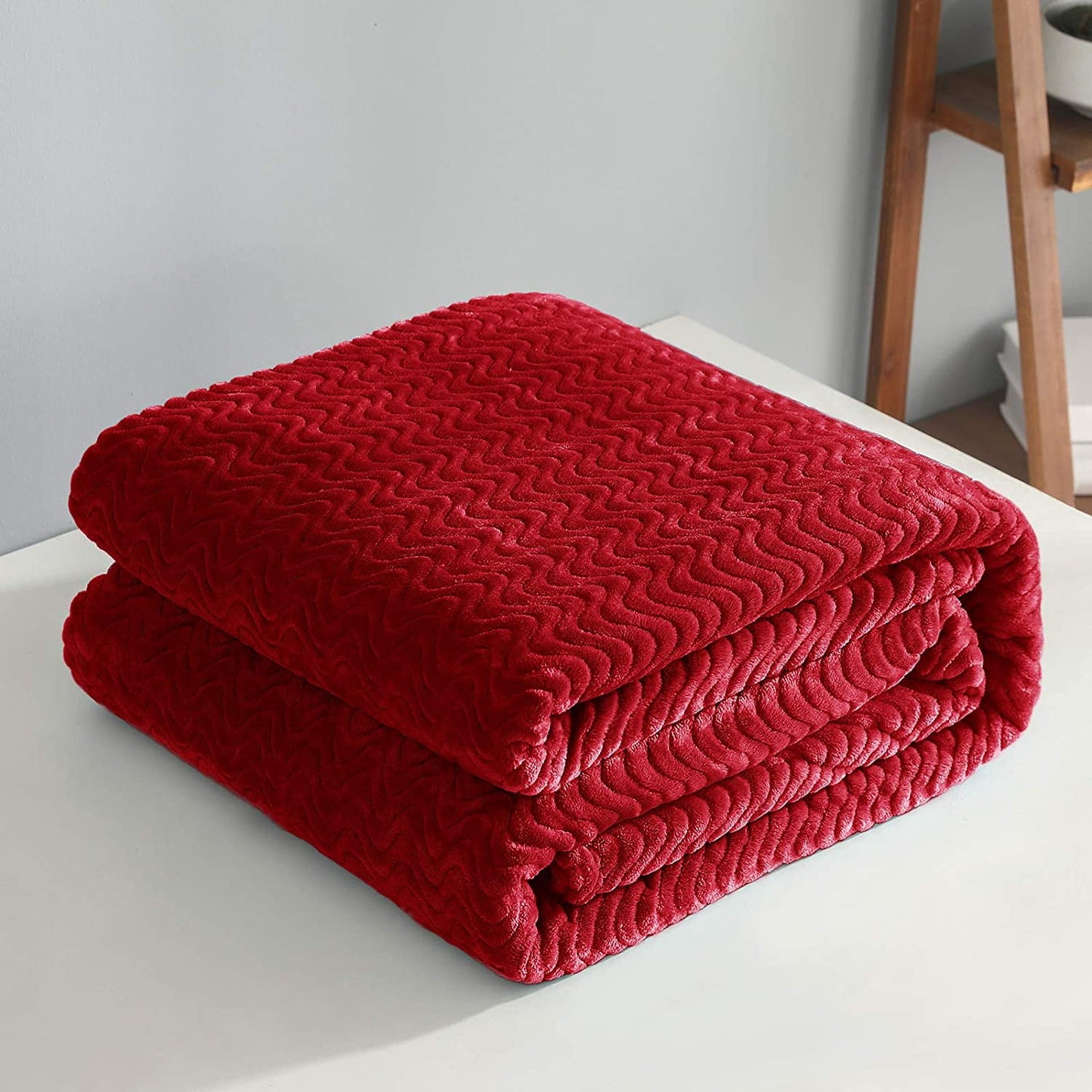 Exclusivo Mezcla Queen Size Jacquard Weave Wave Pattern Flannel Fleece Velvet Plush Bed Blanket as Bedspread/Coverlet/Bed Cover (90" x 90", Red) - Soft, Lightweight, Warm and Cozy