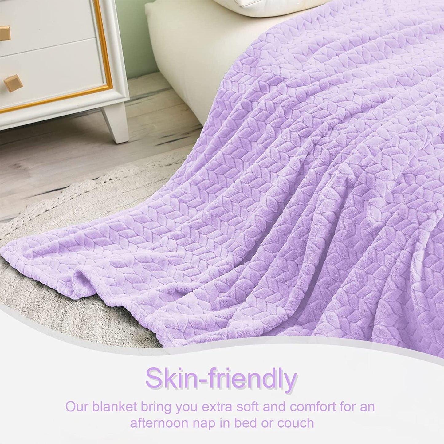 Exclusivo Mezcla Extra Large Flannel Fleece Throw Blanket, 50x70 Inches Leaves Pattern Soft Throw Blanket for Couch, Cozy, Warm, and Lightweight Blanket for Winter, Lilac Purple Blanket