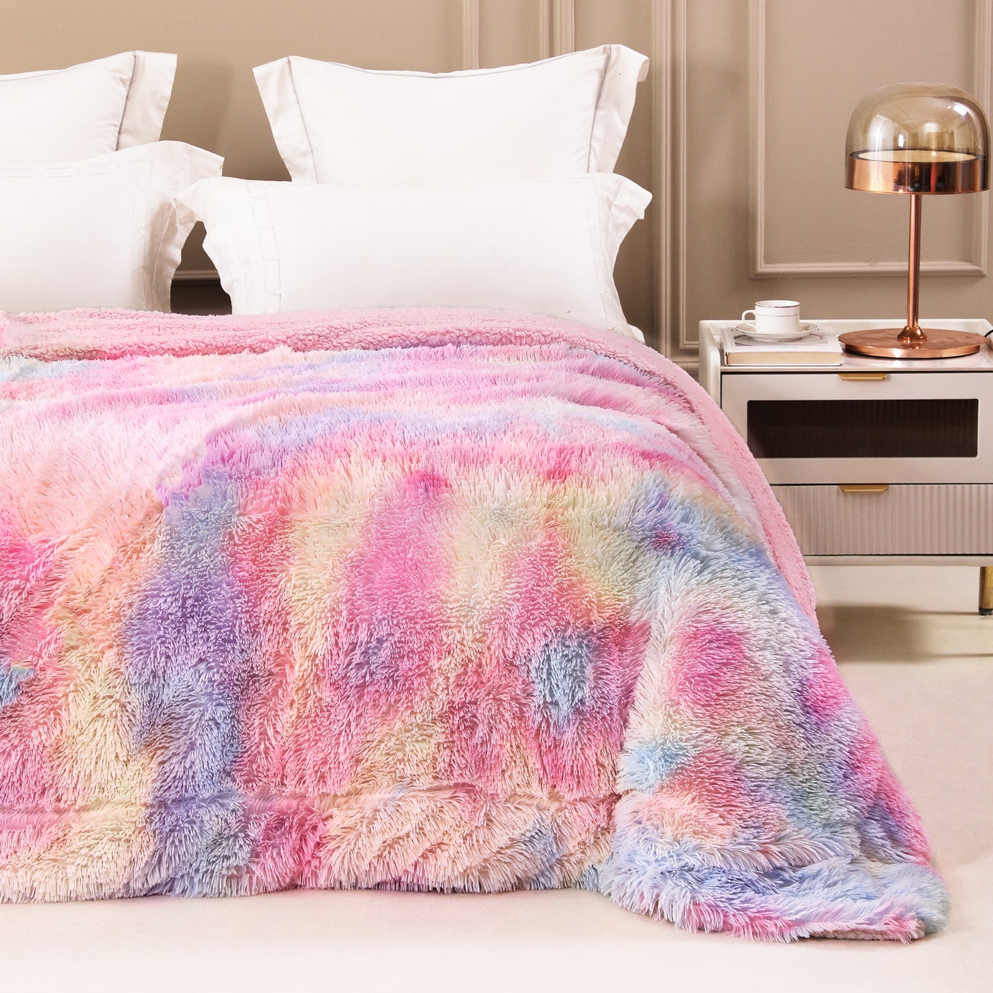Exclusivo Mezcla Twin Size Faux Fur Bed Blanket, Super Soft Fuzzy and Plush Reversible Sherpa Fleece Blanket and Warm Blankets for Bed, Sofa, Travel, 60X80 inches, Blue