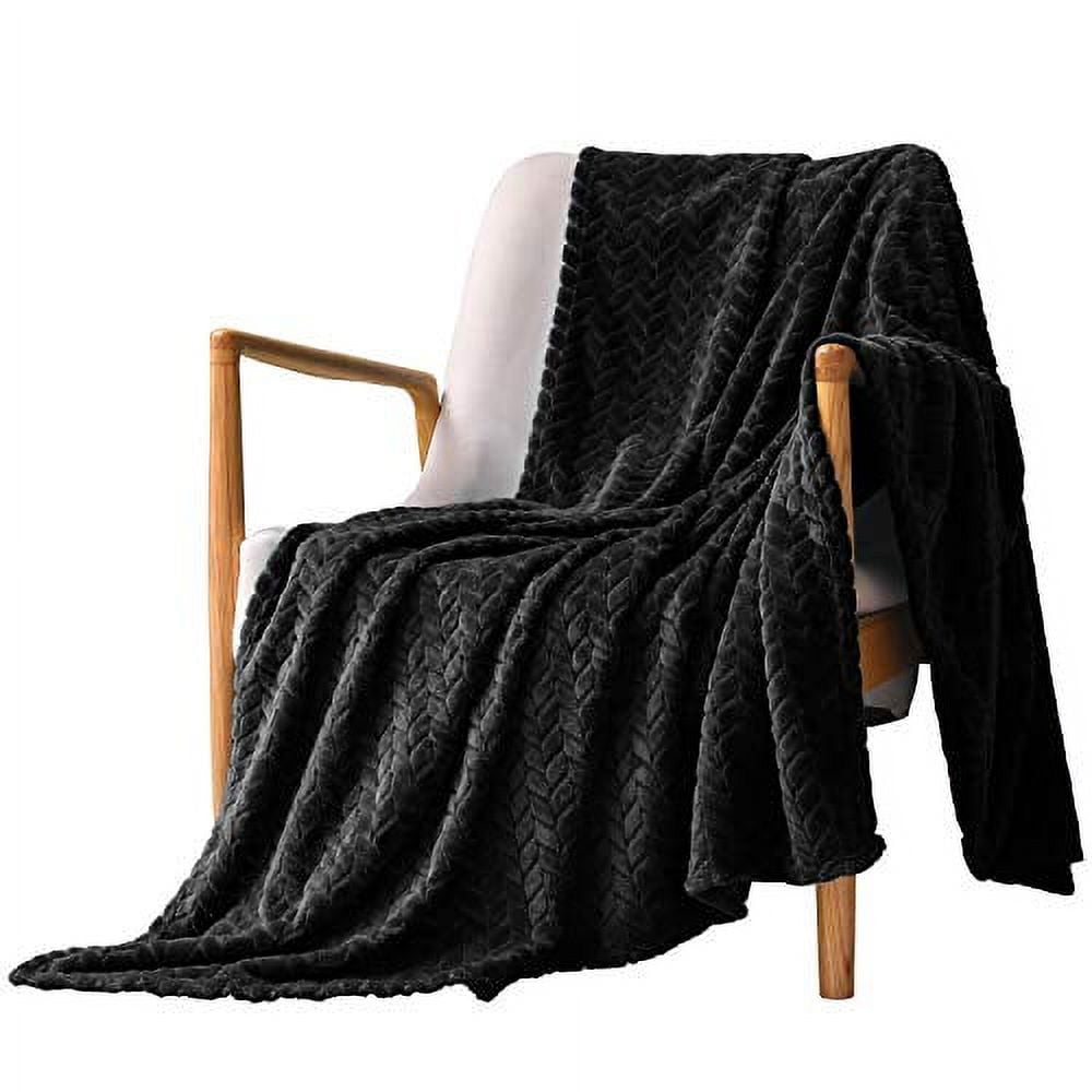Exclusivo Mezcla Extra Large Flannel Fleece Throw Blanket, 50x70 Inches Leaves Pattern Soft Throw Blanket for Couch, Cozy, Warm, and Lightweight Blanket for Winter, Black Blanket