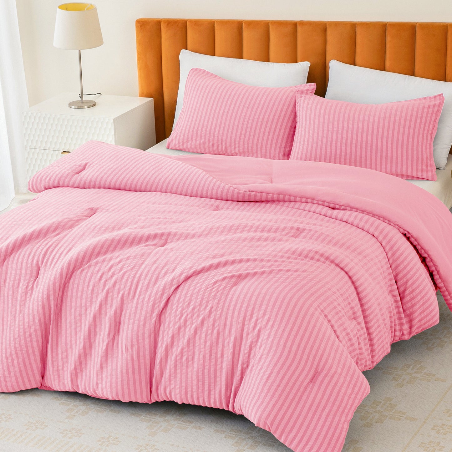 Exclusivo Mezcla 3-Piece Seersucker King Comforter Set Pink, Lightweight Soft Striped Pattern All Season Bedding Comforter sets with 2 Pillow Shams