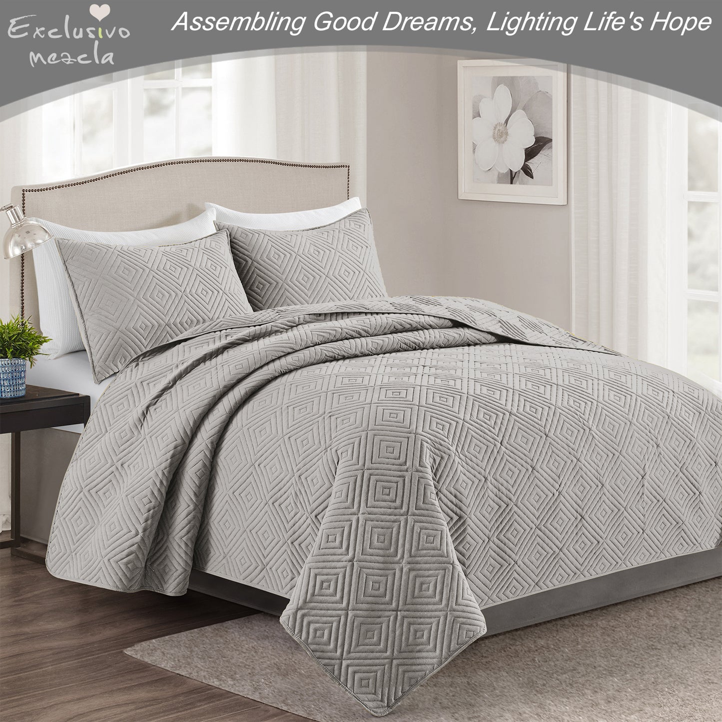 Exclusivo Mezcla 2-Piece Light Gray Twin Size Quilt Set, Square Pattern Ultrasonic Lightweight and Soft Quilts/Bedspreads/Coverlets/Bedding Set (1 Quilt, 1 Pillow Sham) for All Seasons