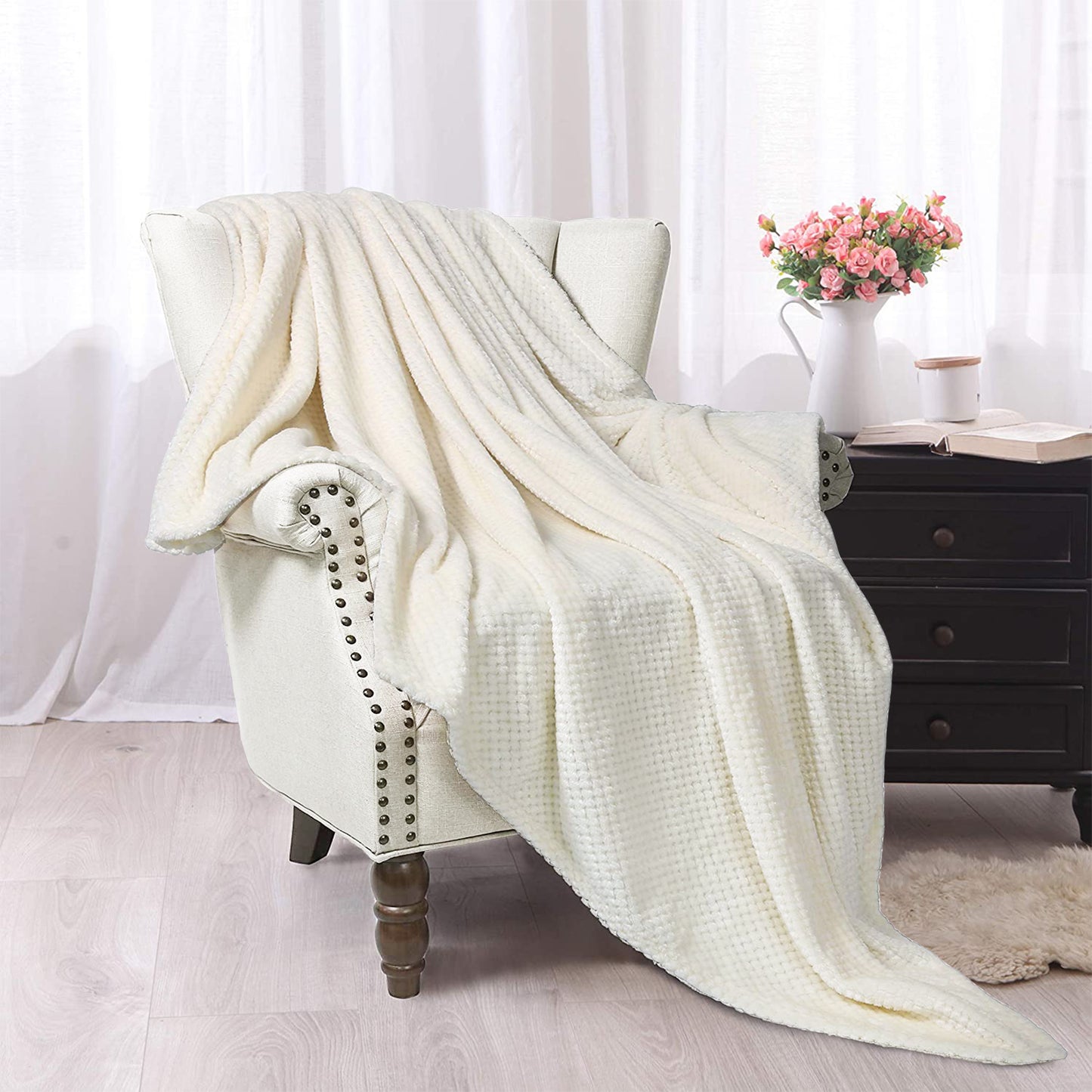 Exclusivo Mezcla Waffle Textured Extra Large Fleece Blanket, Super Soft and Warm Throw Blanket for Couch, Sofa and Bed (Off White, 50x70 inches)-Cozy, Fuzzy and Lightweight