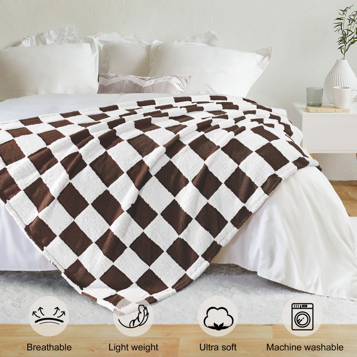 Exclusivo Mezcla Fleece Blanket King Size, Cozy Lightweight Fuzzy Checkered Blanket for Bed, Suitable for All Season, Coffee, 90" x 104"