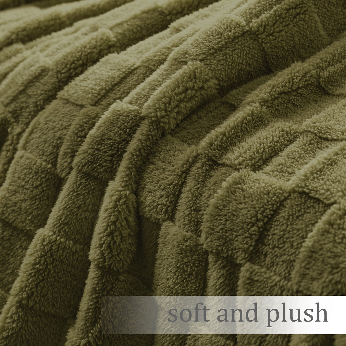 Exclusivo Mezcla Fleece Throw Blanket for Couch, Super Soft 3D Checkered Jacquard Bed Blanket, Cozy Fluffy Lightweight Blanket for All Seasons, 50x60 Inches, Olive Green Blanket