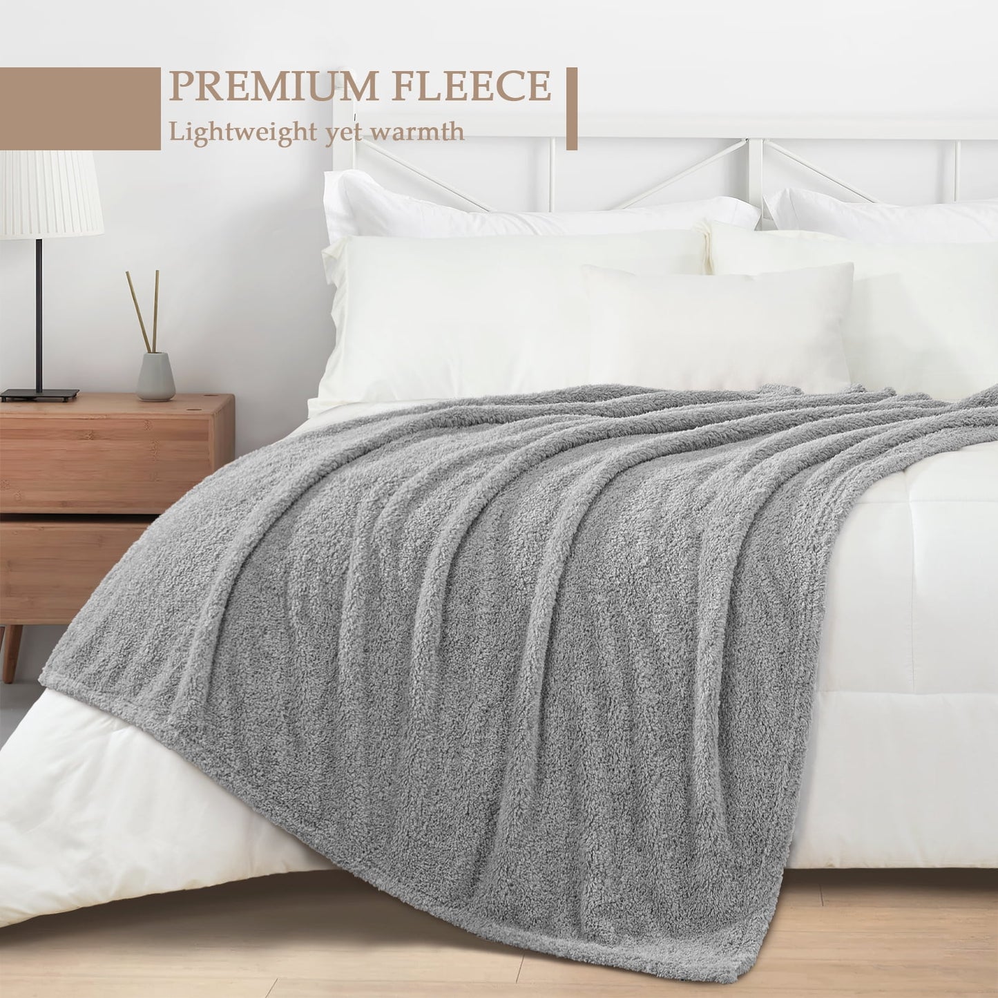 Exclusivo Mezcla Fuzzy Fleece Throw Blanket for Couch Sofa, Lightweight Fluffy Solid Velvet Blanket, Suitable for All Seasons, 50x60 Inches, Light Grey