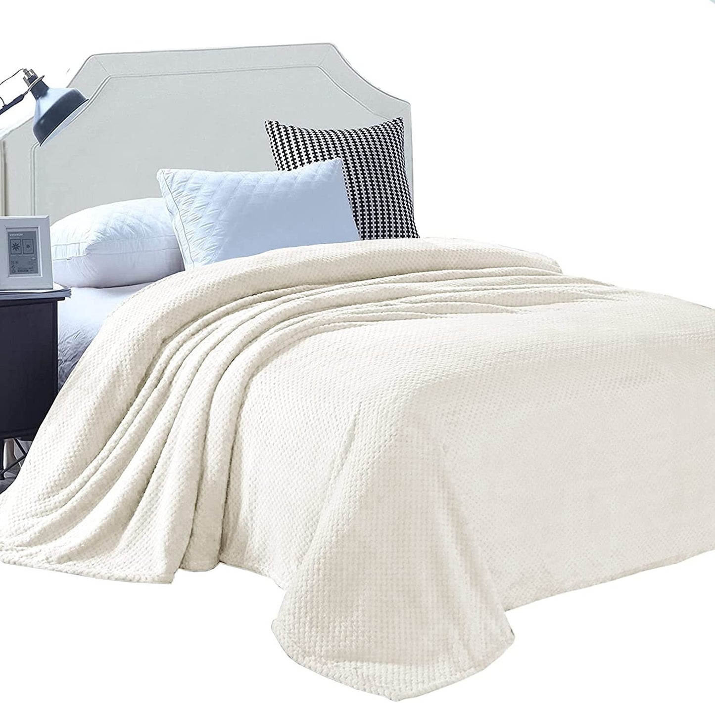 Exclusivo Mezcla Waffle Textured Soft Fleece Blanket, King Size Bed Blanket, Cozy Warm and Lightweight (Off White, 90x104 inches)