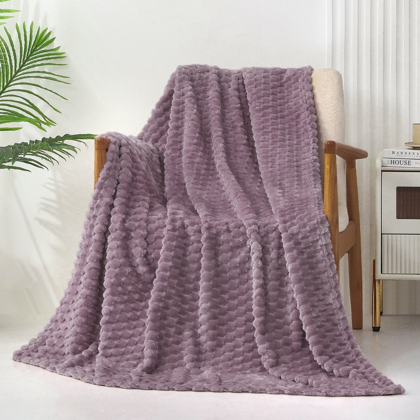 Exclusivo Mezcla Extra Large Soft Fleece Throw Blanket, 50x70 Inches 3D Clouds Stylish Jacquard Throw Blanket for Couch, Cozy Soft Lightweight for All Season, Grayish Purple Blanket