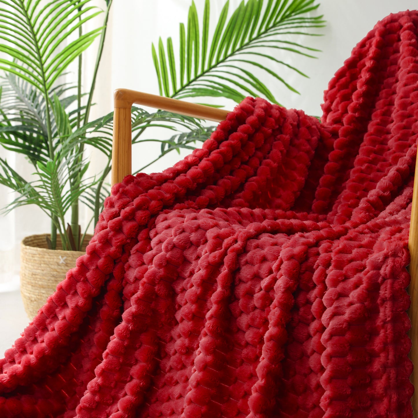 Exclusivo Mezcla King Size Soft Fleece Blanket, 90x104 Inches 3D Clouds Stylish Jacquard Velvet Blanket for Bed, Cozy Soft Lightweight for All Season, Deep Red Blanket