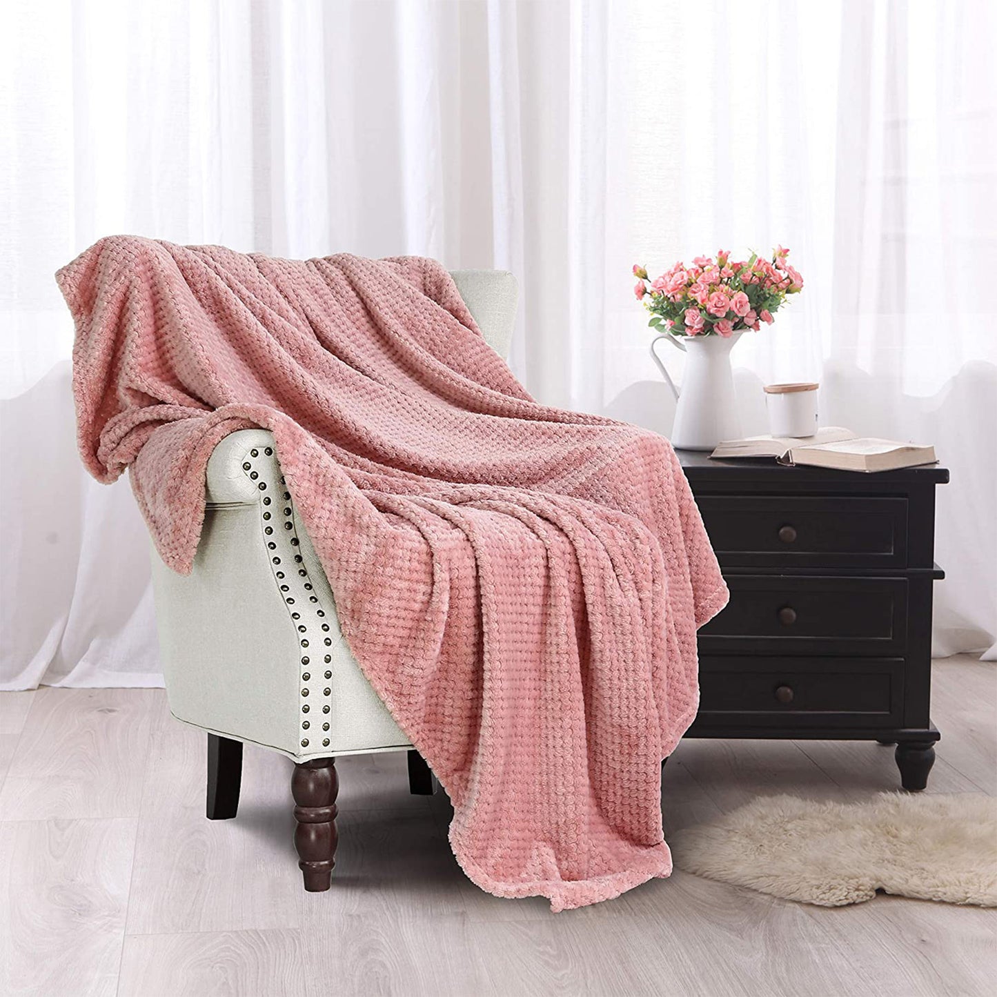 Exclusivo Mezcla Waffle Textured Dusty Pink Fleece Blanket, Super Soft and Warm 50x70 inches Throw Blanket for Couch, Cozy, Fuzzy and Lightweight