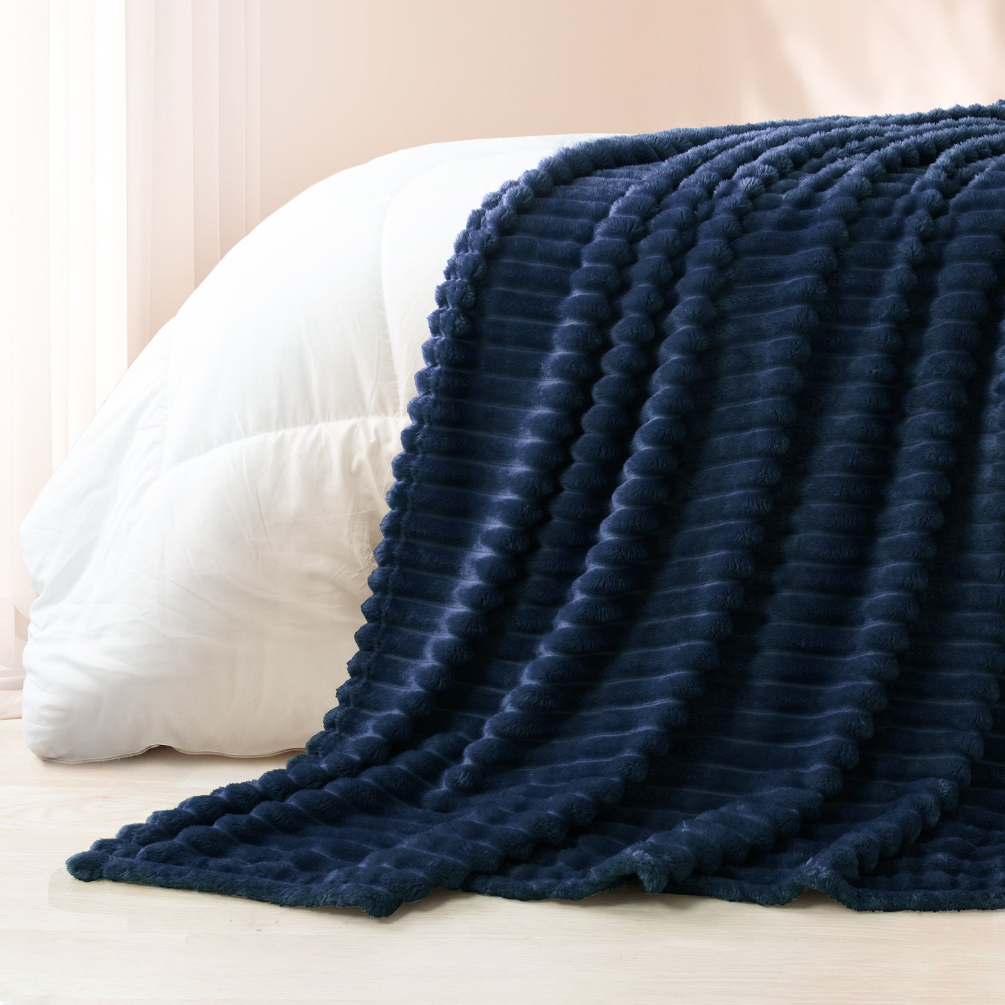 Exclusivo Mezcla Twin Size Flannel Fleece Blanket, Super Soft 3D Striped Jacquard Bed Blanket, Lightweight Fuzzy Cozy Blankets for All Seasons, 60x80 Inches, Navy Blue Blanket